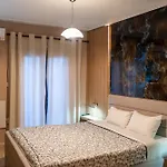 Perikleous 5 Diamerisma Kondoulis House Калампака